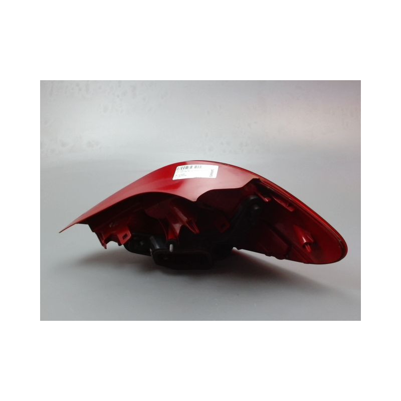 FEU ARRIERE GAUCHE  PEUGEOT 207 2006-2013
