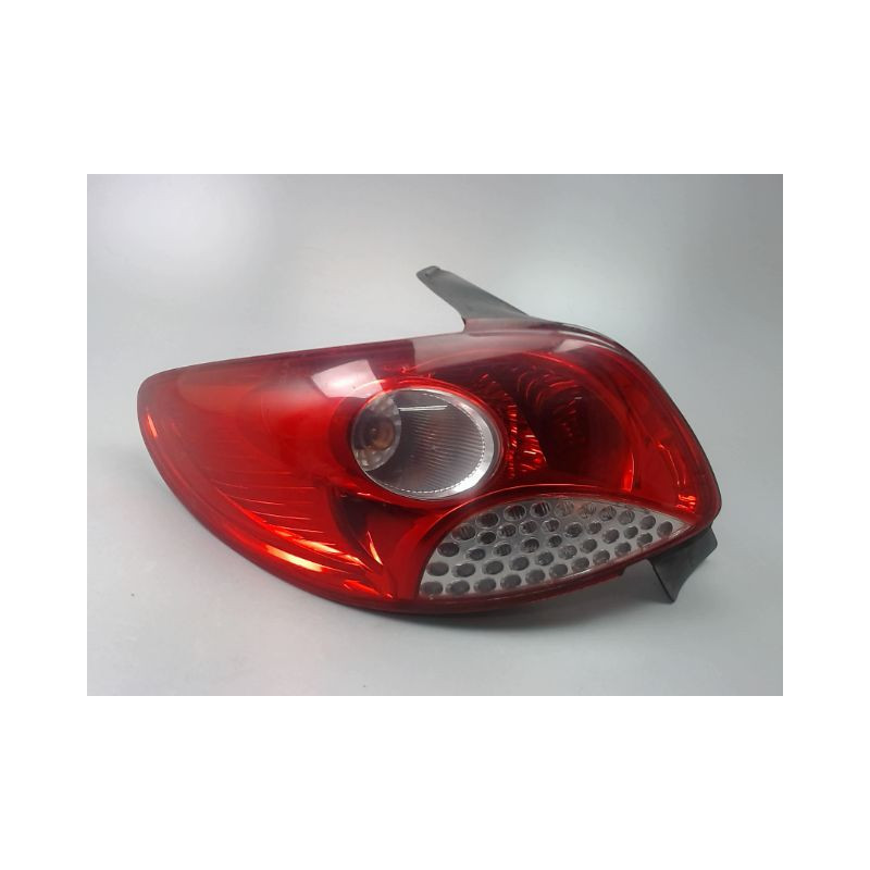 FEU ARRIERE GAUCHE  PEUGEOT 206 + 2009-2013