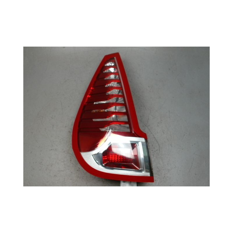 FEU ARRIERE GAUCHE  RENAULT MEGANE