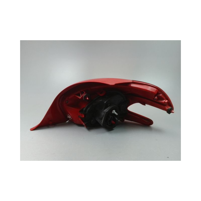 FEU ARRIERE GAUCHE  PEUGEOT 208 Phase 1 2012-...
