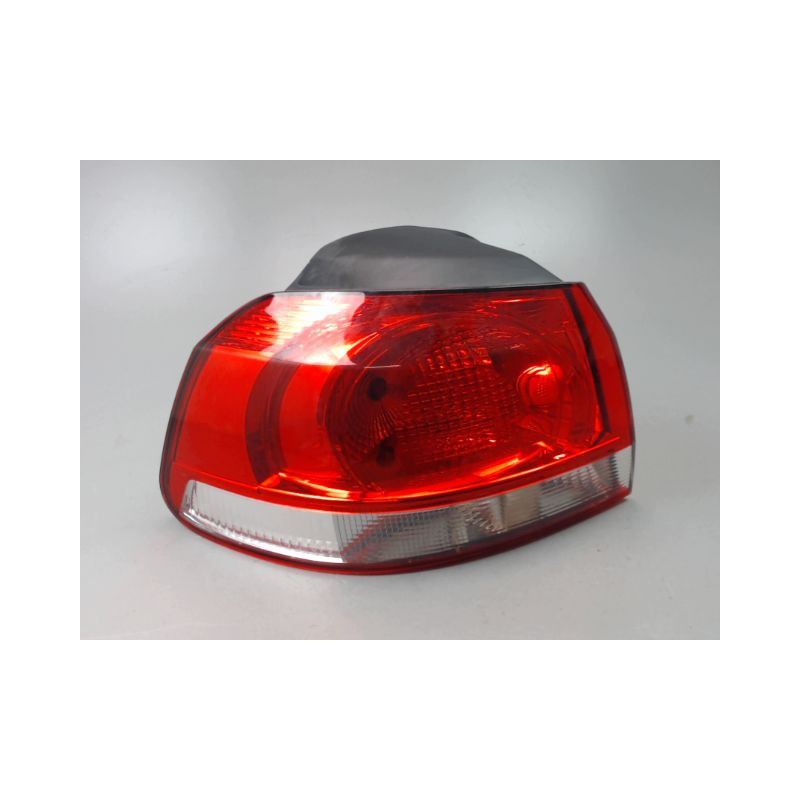 FEU ARRIERE GAUCHE  VOLKSWAGEN GOLF VI (1K) 2008-2013