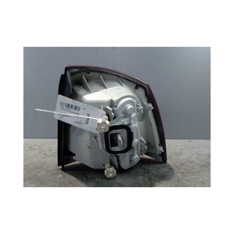 FEU ARRIERE GAUCHE  OPEL ASTRA 98-2004