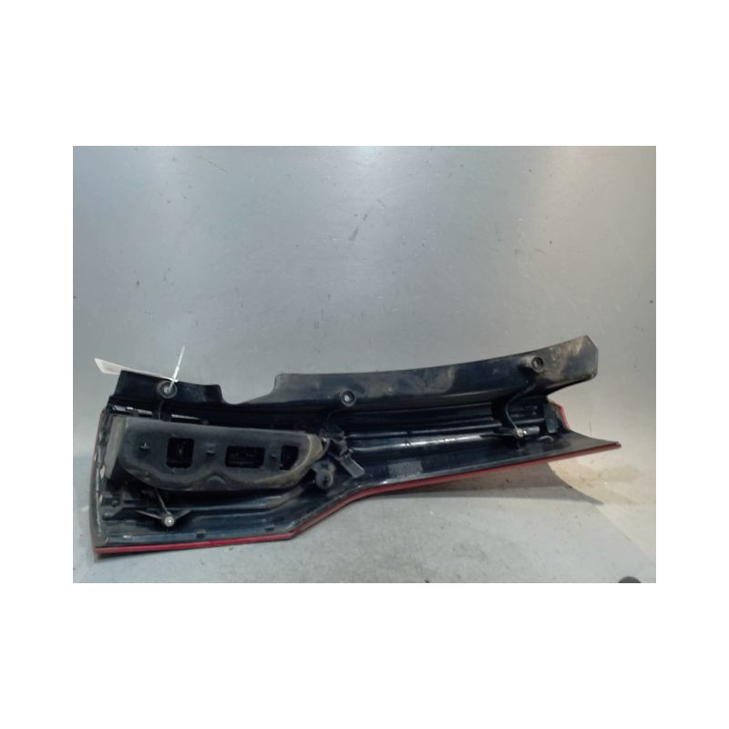 FEU ARRIERE GAUCHE  CITROEN C4