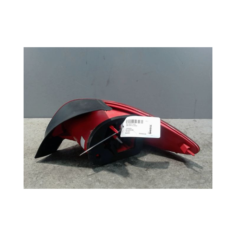 FEU ARRIERE GAUCHE  PEUGEOT 206+ 2009-