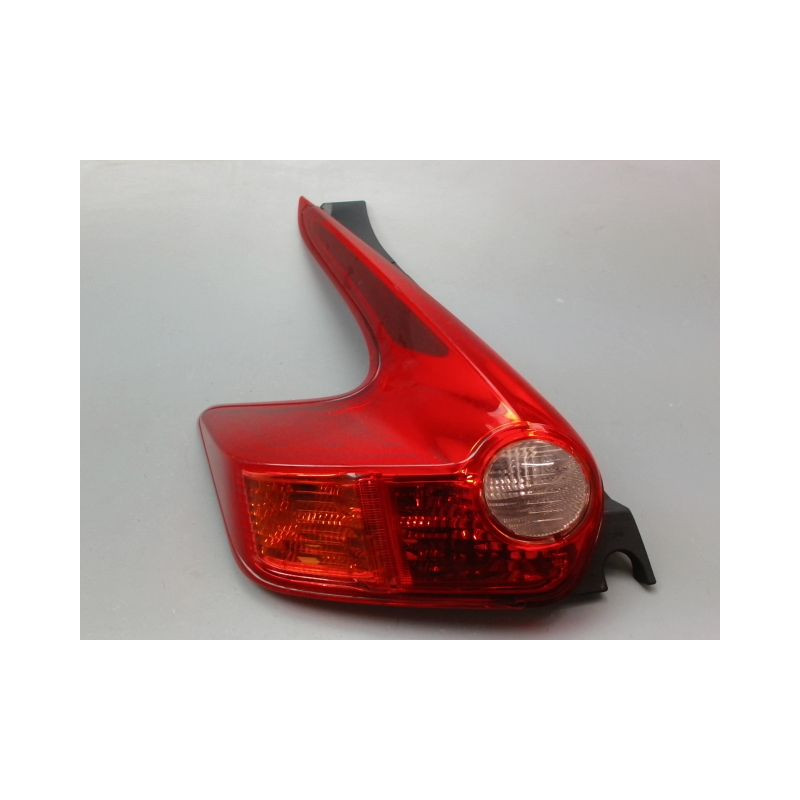 FEU ARRIERE GAUCHE  NISSAN JUKE Phase 1 2010-...