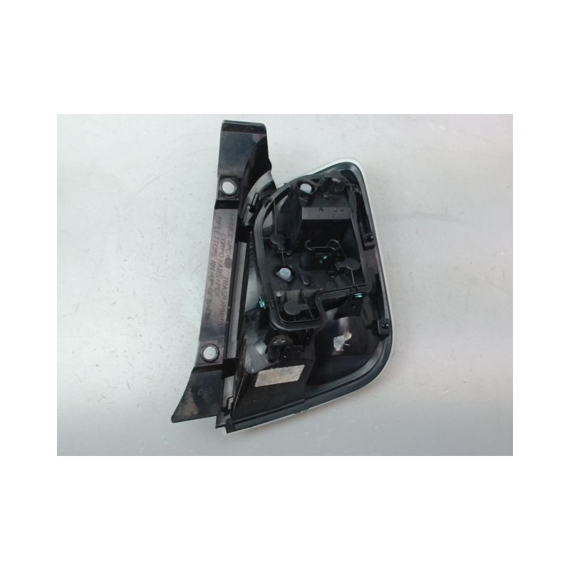FEU ARRIERE GAUCHE  FIAT 500 II Phase 1 2007-...
