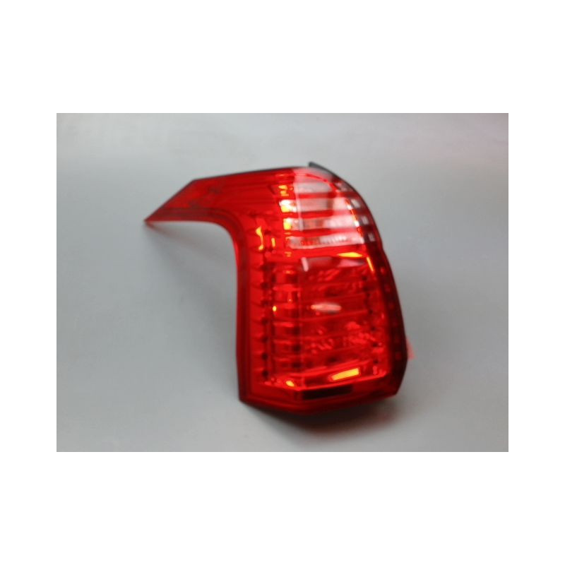 FEU ARRIERE GAUCHE  PEUGEOT 5008 MONOSP. I Phase 1 2009-2013