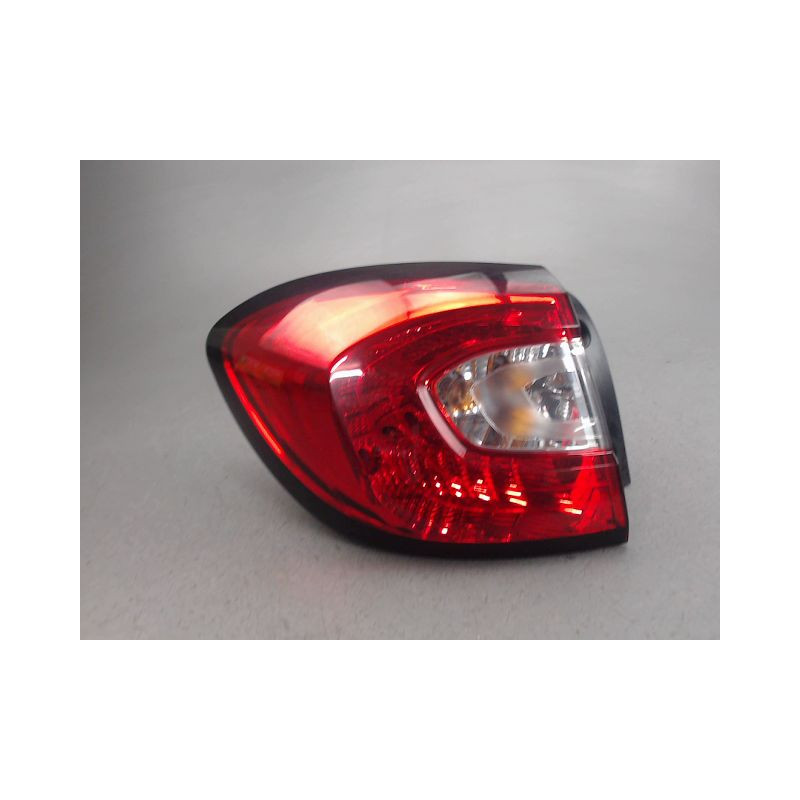 FEU ARRIERE GAUCHE  RENAULT CAPTUR