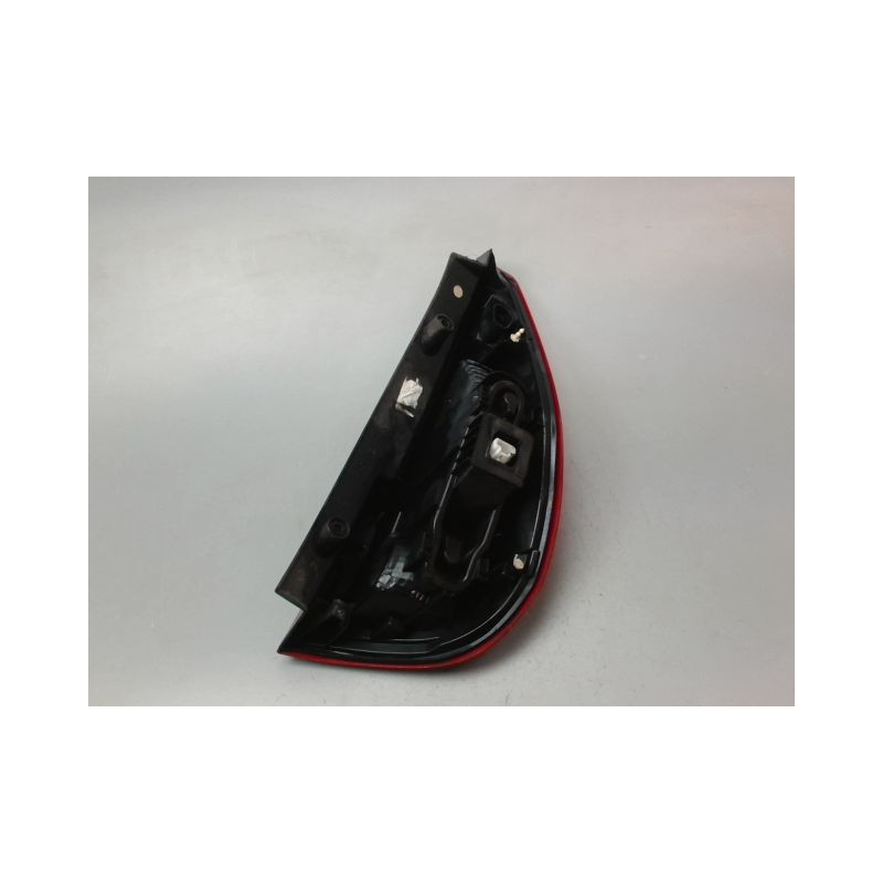 FEU ARRIERE GAUCHE  RENAULT SCENIC MONOSP. III Phase 1 2009-2011