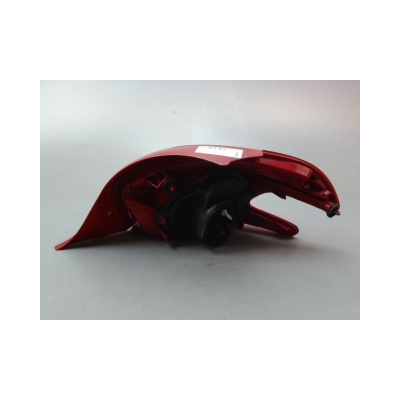 FEU ARRIERE GAUCHE  PEUGEOT 208 Phase 1 2012-...