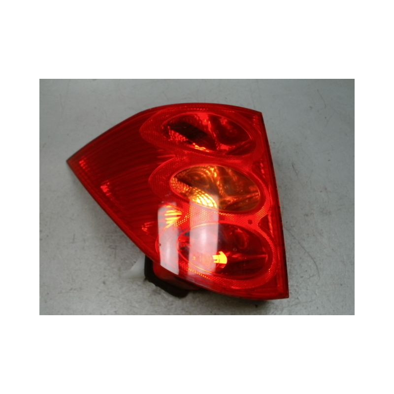 FEU ARRIERE GAUCHE  PEUGEOT 1007