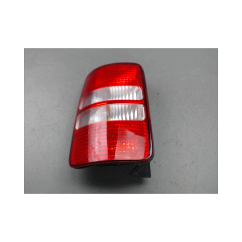FEU ARRIERE GAUCHE  VOLKSWAGEN CADDY