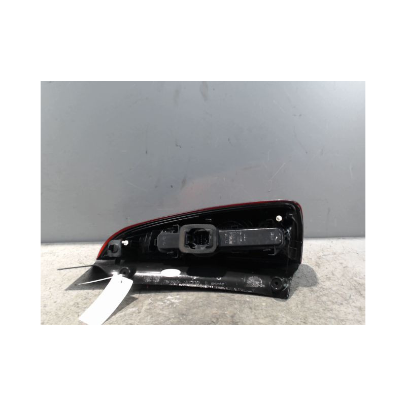 FEU ARRIERE GAUCHE  RENAULT ESPACE 2009-