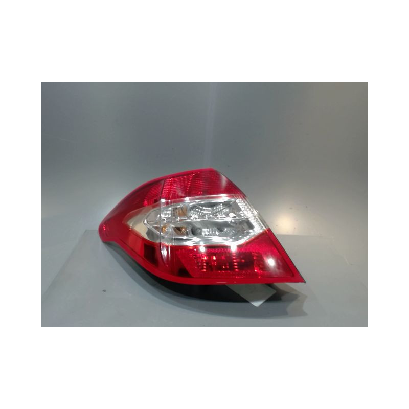 FEU ARRIERE GAUCHE  CITROEN C4