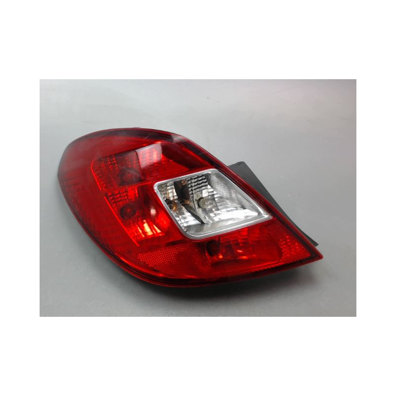 FEU ARRIERE GAUCHE  OPEL CORSA IV Phase 1 (D) 2006-2010