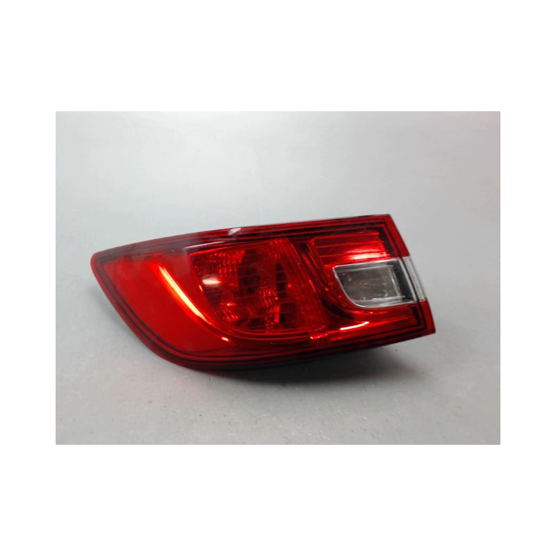 FEU ARRIERE GAUCHE  RENAULT CLIO IV Phase 1 2012-...