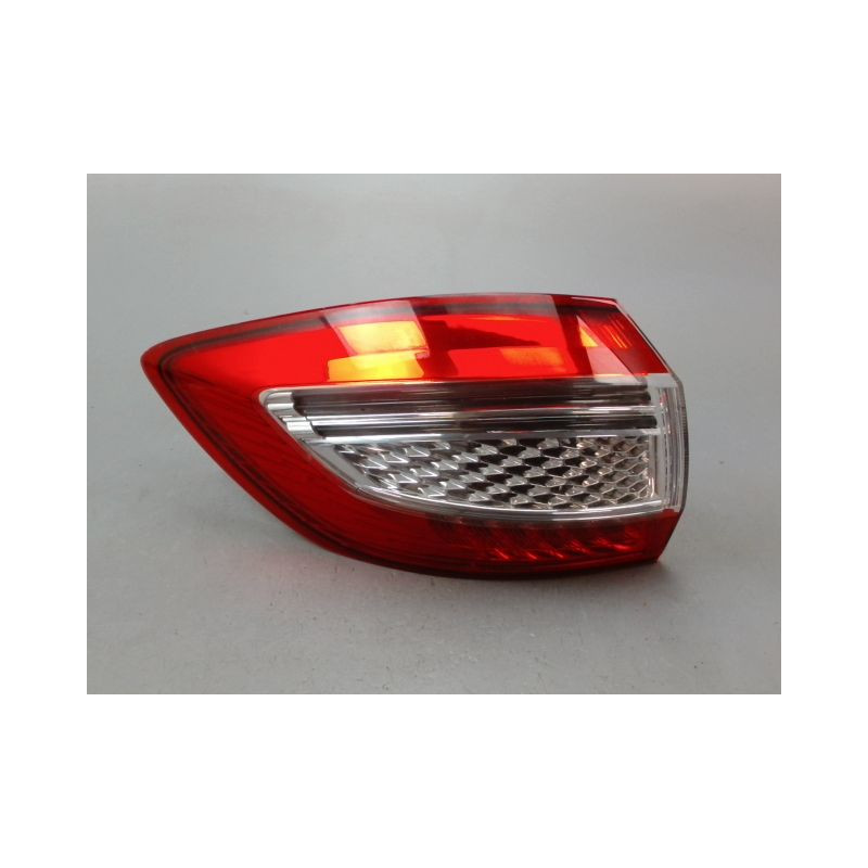 FEU ARRIERE GAUCHE  FORD MONDEO SW 2007-