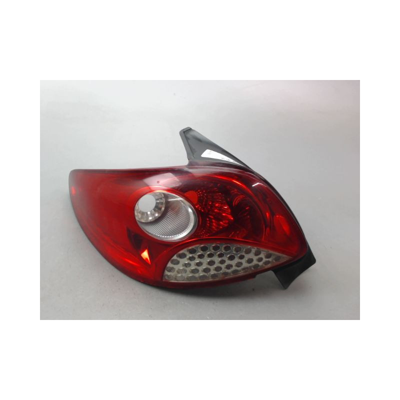FEU ARRIERE GAUCHE  PEUGEOT 206 + 2009-2013