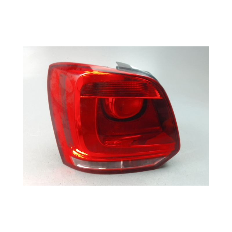 FEU ARRIERE GAUCHE  VOLKSWAGEN POLO V Phase 1 (6R) 2009-2014
