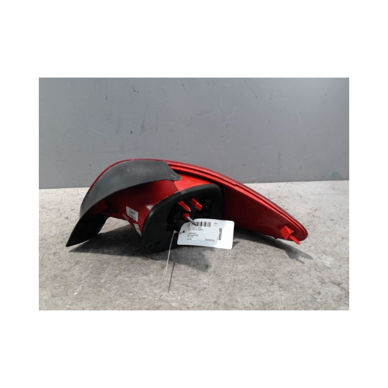 FEU ARRIERE GAUCHE  PEUGEOT 206+ 2009-