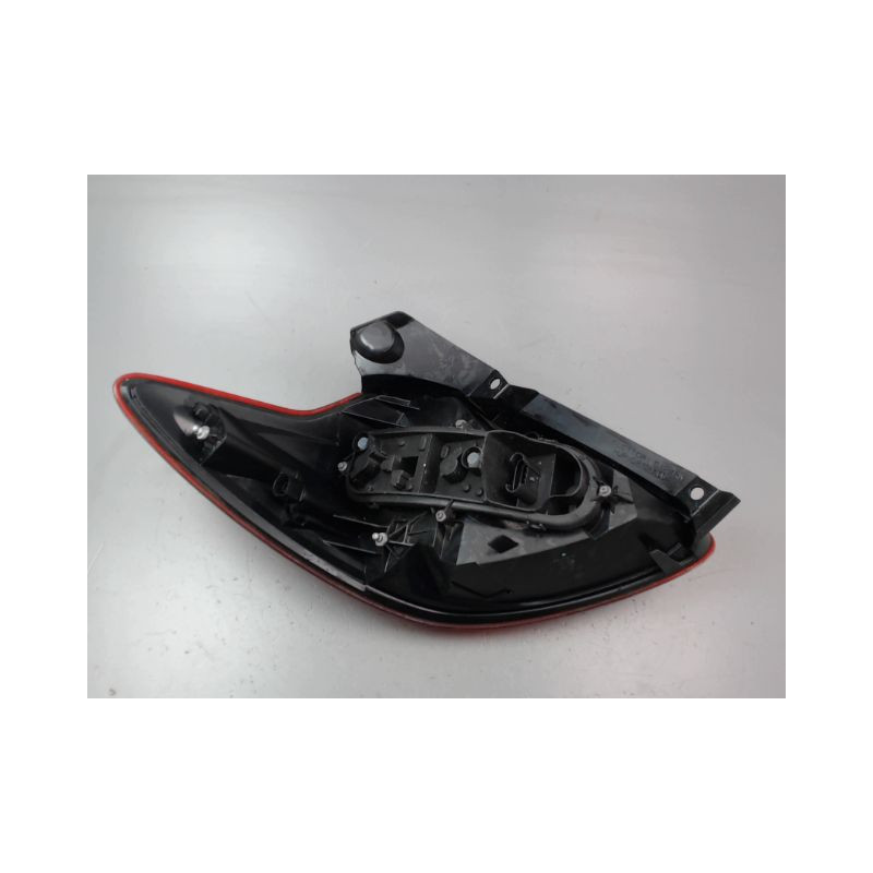 FEU ARRIERE GAUCHE  FORD KA II 2008-...