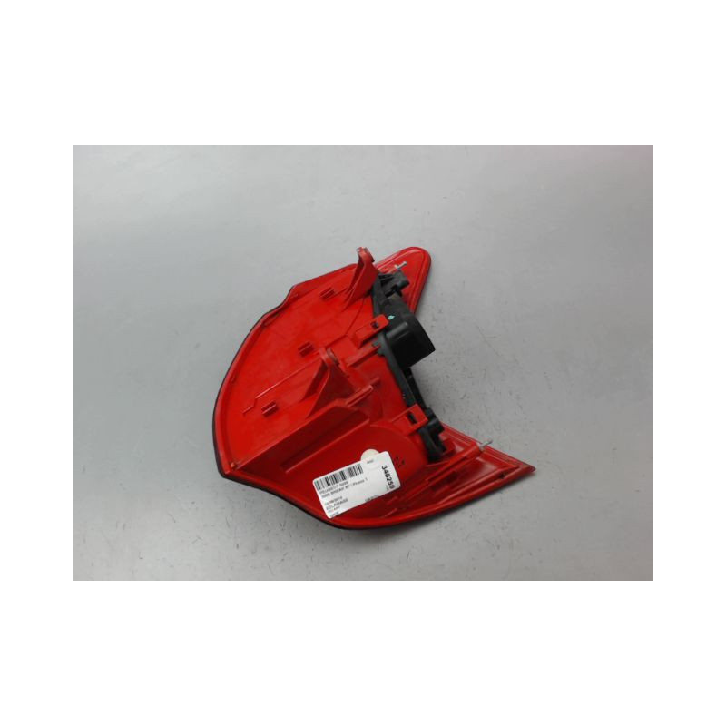 FEU ARRIERE GAUCHE  PEUGEOT 3008 BREAK I Phase 1 2009-2013