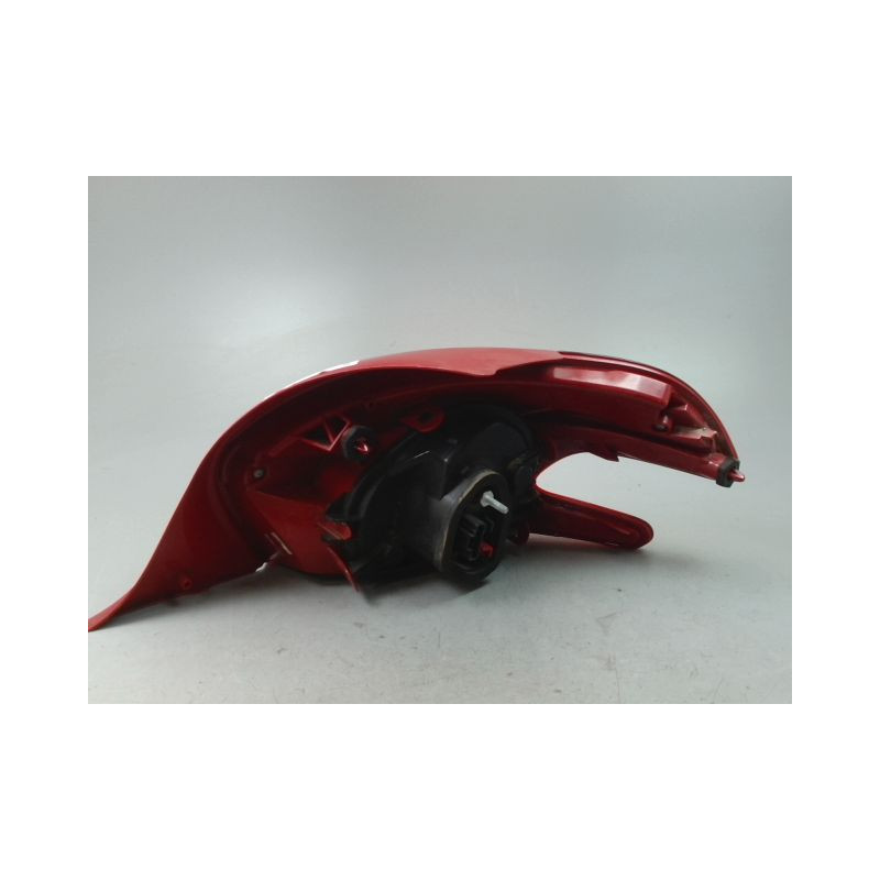 FEU ARRIERE GAUCHE  PEUGEOT 208 Phase 1 2012-...