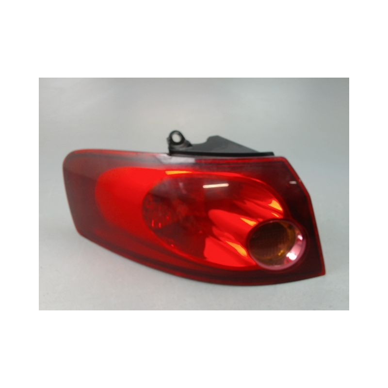 FEU ARRIERE GAUCHE  FIAT CROMA 2005-