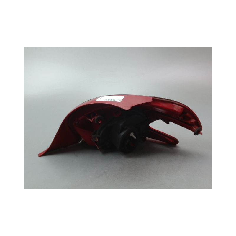 FEU ARRIERE GAUCHE  PEUGEOT 208 Phase 1 2012-...
