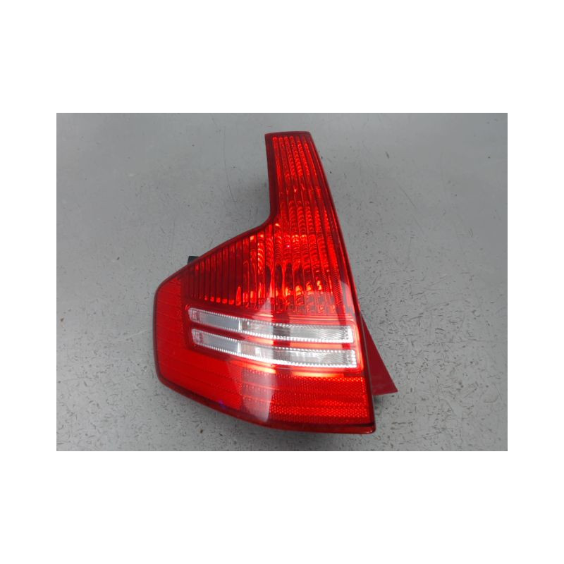 FEU ARRIERE GAUCHE  CITROEN C4