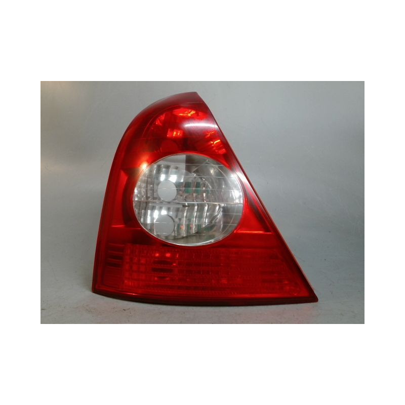FEU ARRIERE GAUCHE  RENAULT CLIO II PH.2 01-06