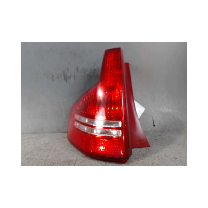 FEU ARRIERE GAUCHE  CITROEN C4 04-08
