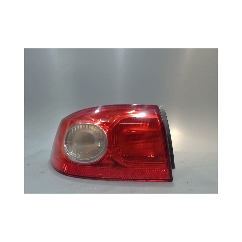 FEU ARRIERE GAUCHE  RENAULT LAGUNA