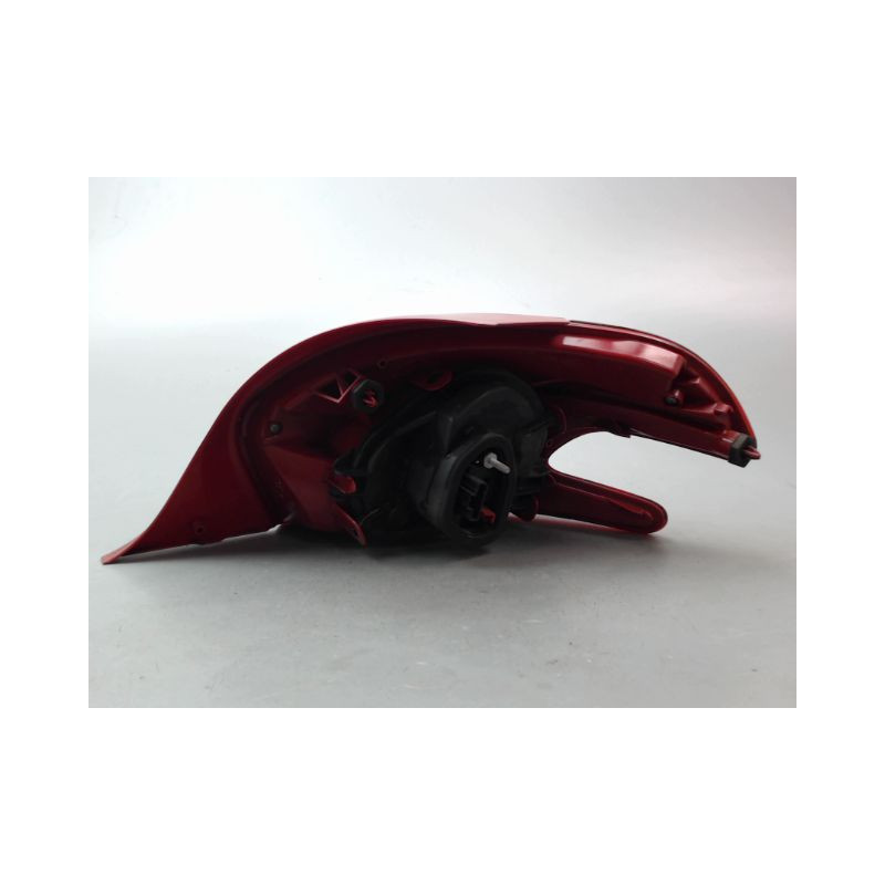 FEU ARRIERE GAUCHE  PEUGEOT 208 Phase 1 2012-...