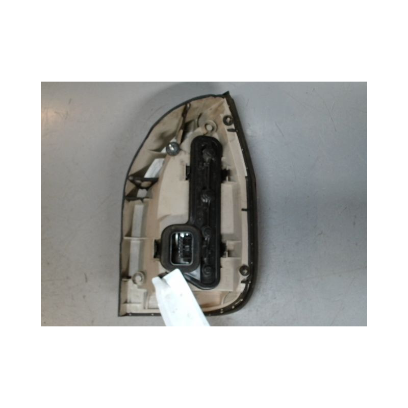 FEU ARRIERE GAUCHE  OPEL ZAFIRA