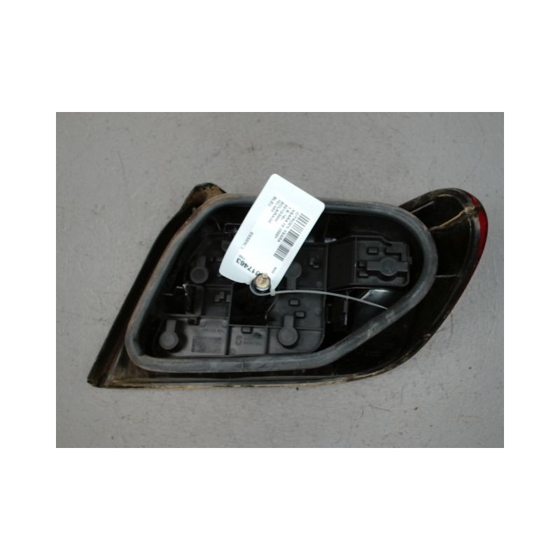 FEU ARRIERE GAUCHE  CITROEN XSARA 2000-