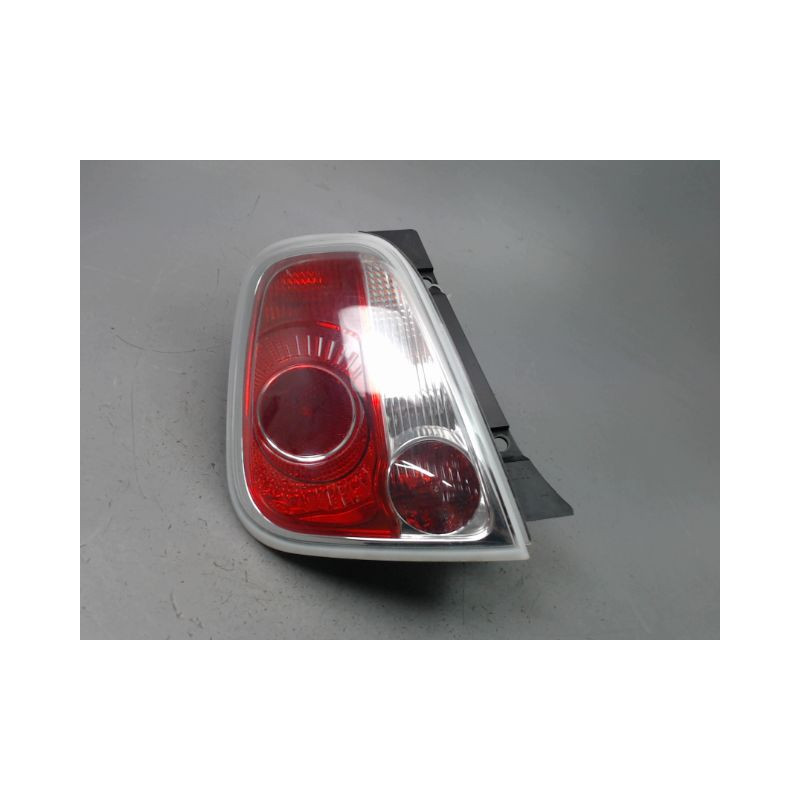 FEU ARRIERE GAUCHE  FIAT 500 II Phase 1 2007-...