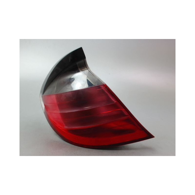 FEU ARRIERE GAUCHE  MERCEDES CLASSE C SPORTCOUPE II Phase 1 (203) 2001-2004