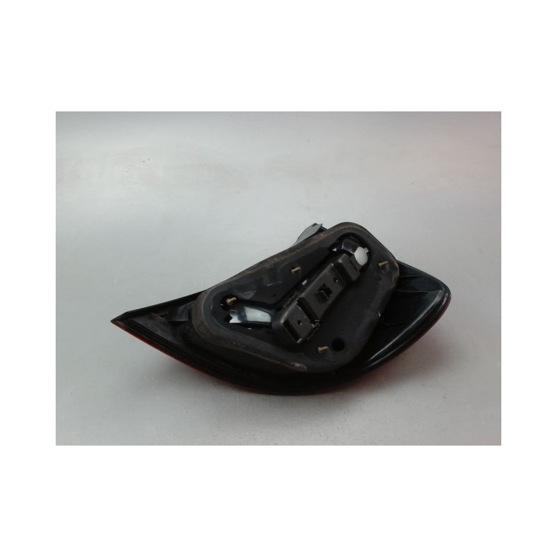FEU ARRIERE GAUCHE  MERCEDES CLASSE C SPORTCOUPE II Phase 1 (203) 2001-2004