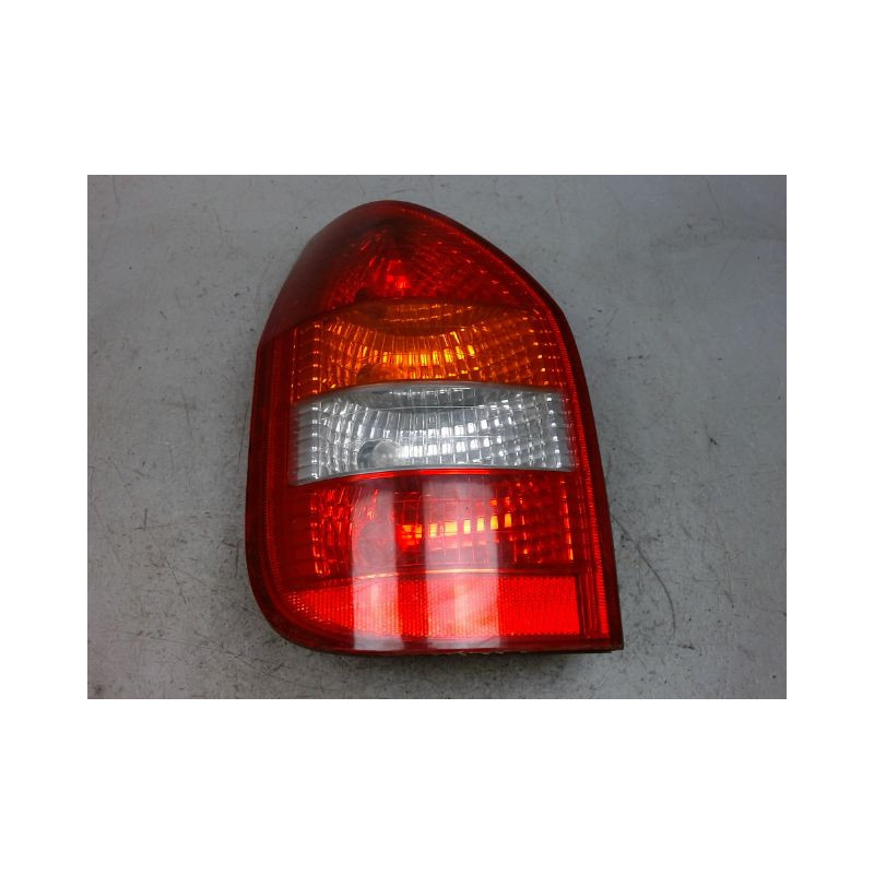 FEU ARRIERE GAUCHE  OPEL ZAFIRA