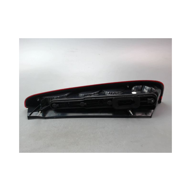 FEU ARRIERE GAUCHE  FORD FOCUS CMAX MONOSP. I Phase 1 2003-2007