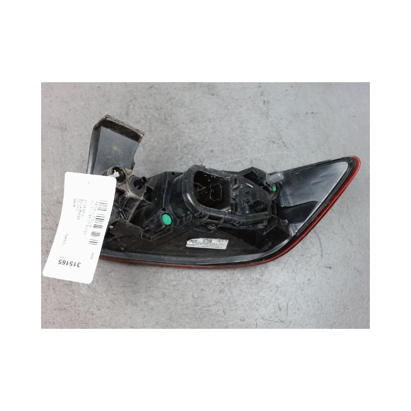 FEU ARRIERE GAUCHE  RENAULT CLIO IV 2012-