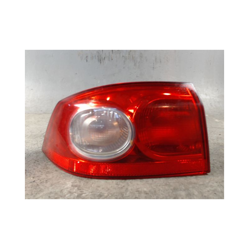 FEU ARRIERE GAUCHE  RENAULT LAGUNA II 2005-2007