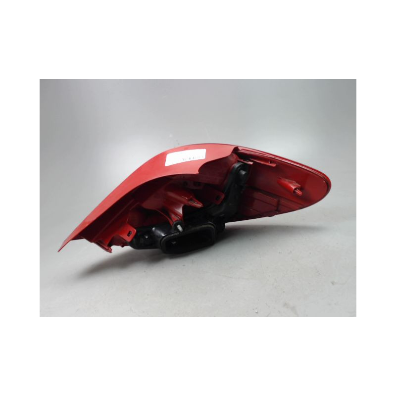 FEU ARRIERE GAUCHE  PEUGEOT 207 2006-2013