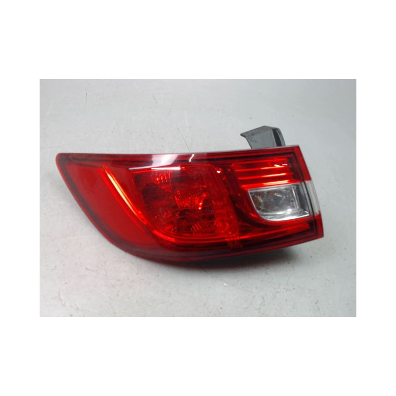FEU ARRIERE GAUCHE  RENAULT CLIO IV Phase 1 2012-...