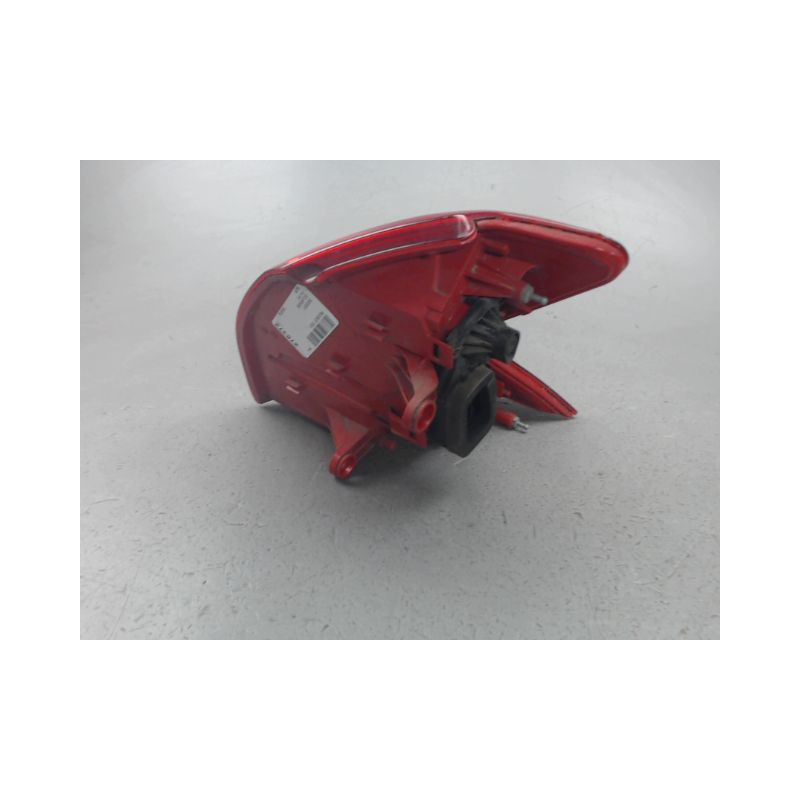 FEU ARRIERE GAUCHE  PEUGEOT 3008
