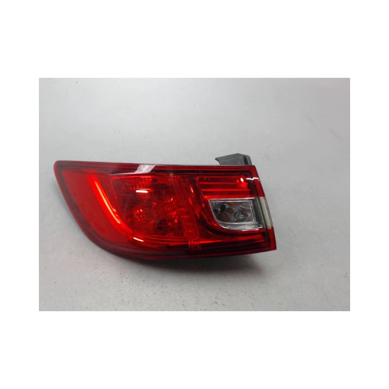 FEU ARRIERE GAUCHE  RENAULT CLIO IV Phase 1 2012-...