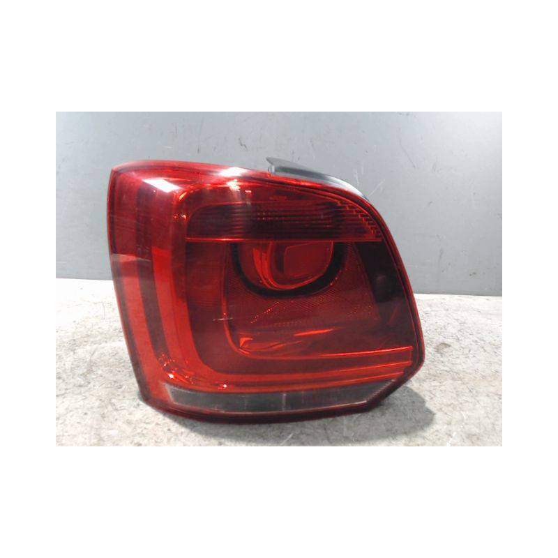 FEU ARRIERE GAUCHE  VOLKSWAGEN POLO 2005-