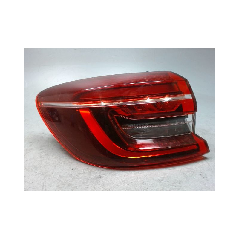 FEU ARRIERE GAUCHE  RENAULT CLIO