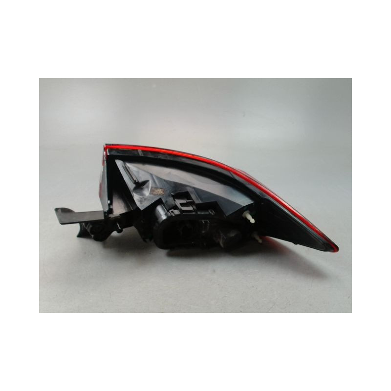 FEU ARRIERE GAUCHE  RENAULT CLIO IV Phase 1 2012-...